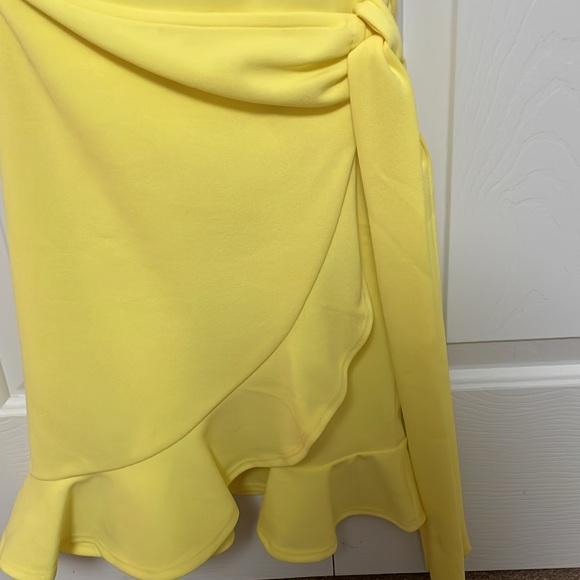 Lucy in the Sky Capri Ruffle Tie Mini Dress in Yellow - Picture 7 of 13